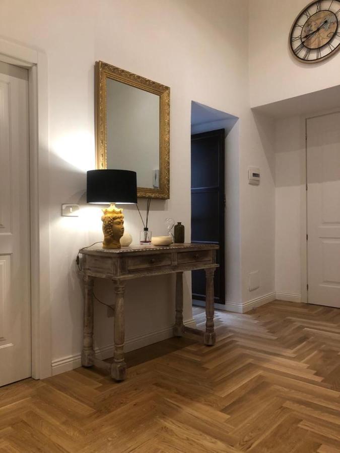 Bonello Apartment